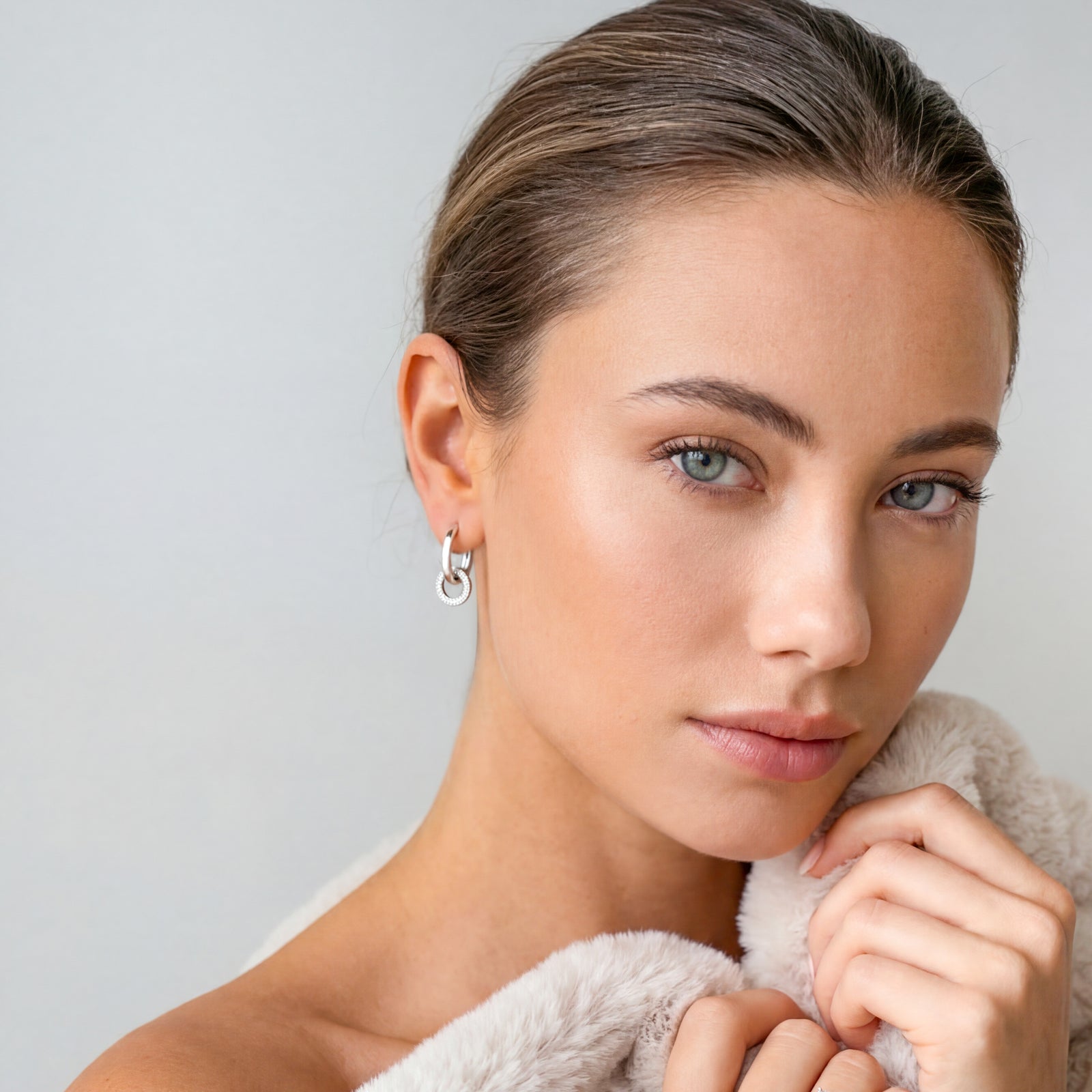 Interlocking Hoop Earrings