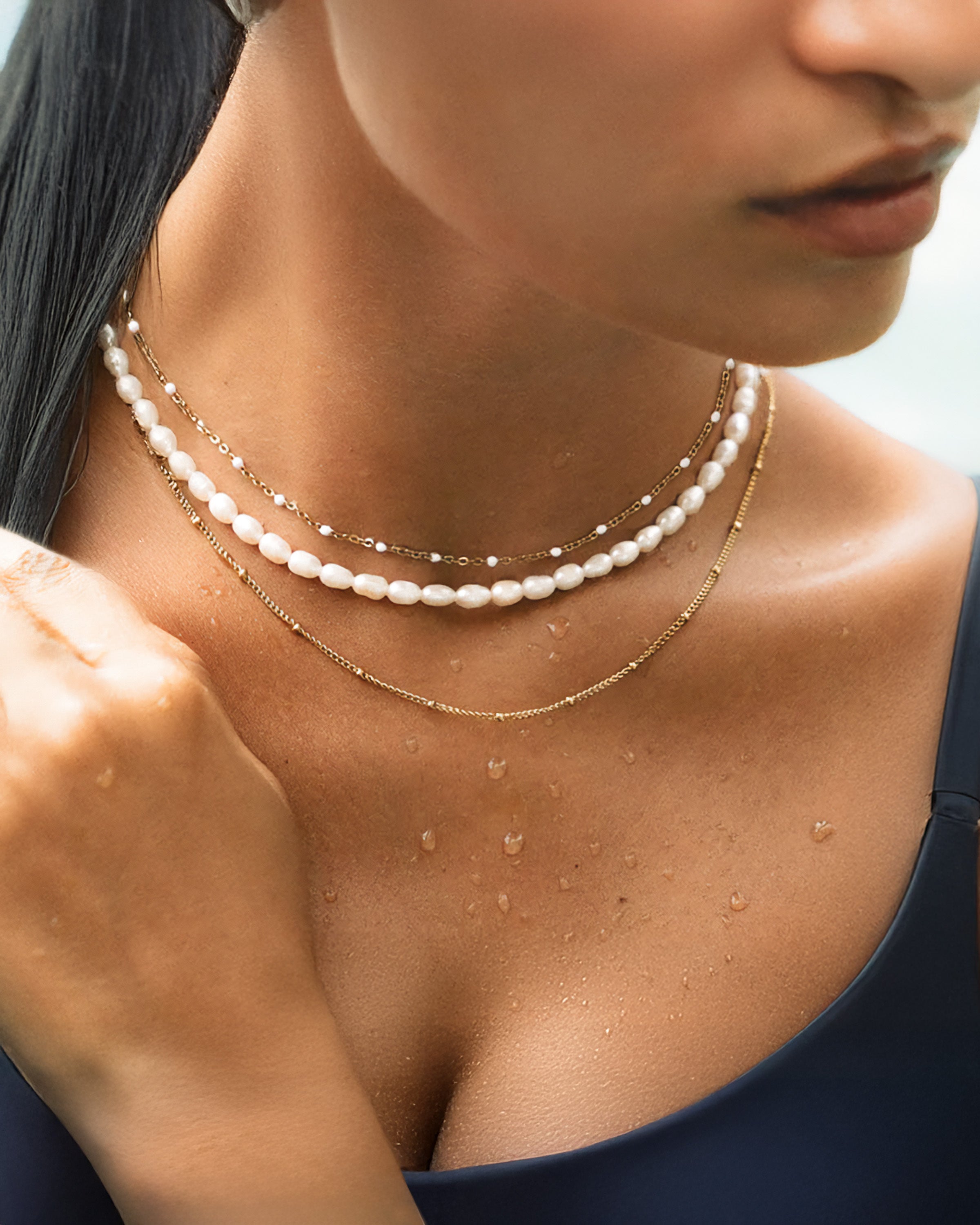 Pearlescent Necklace