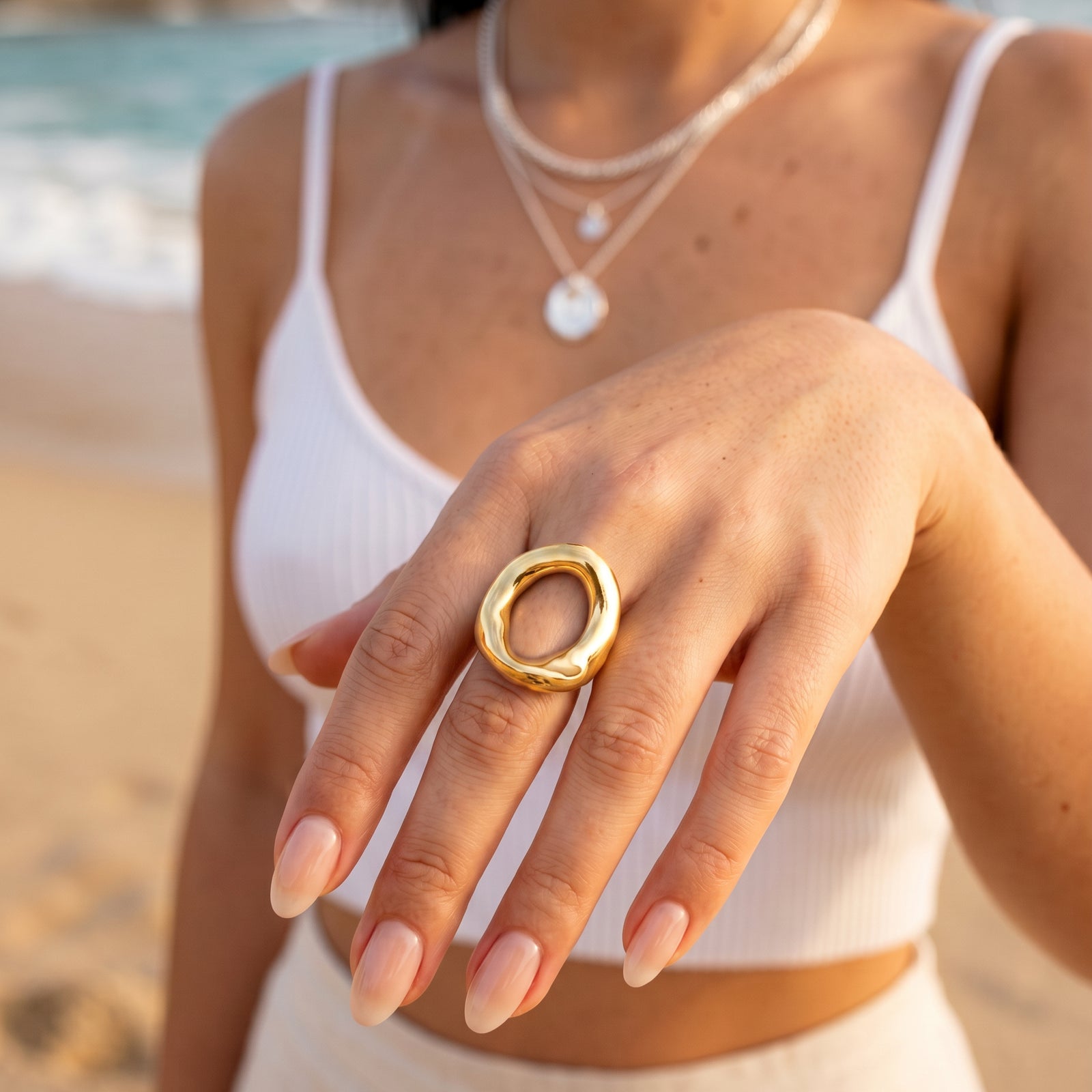Ovalus Ring