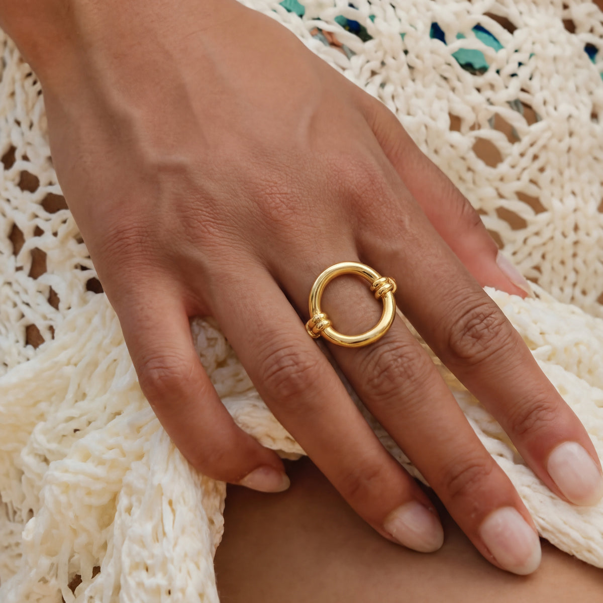 Intertwined Oval Ring