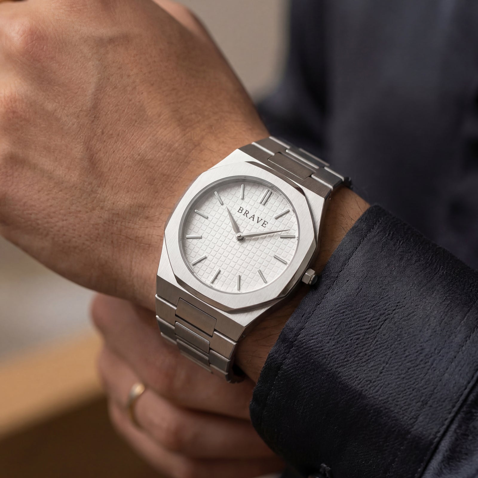 Empire ~ Silver-White Watch BRAVE