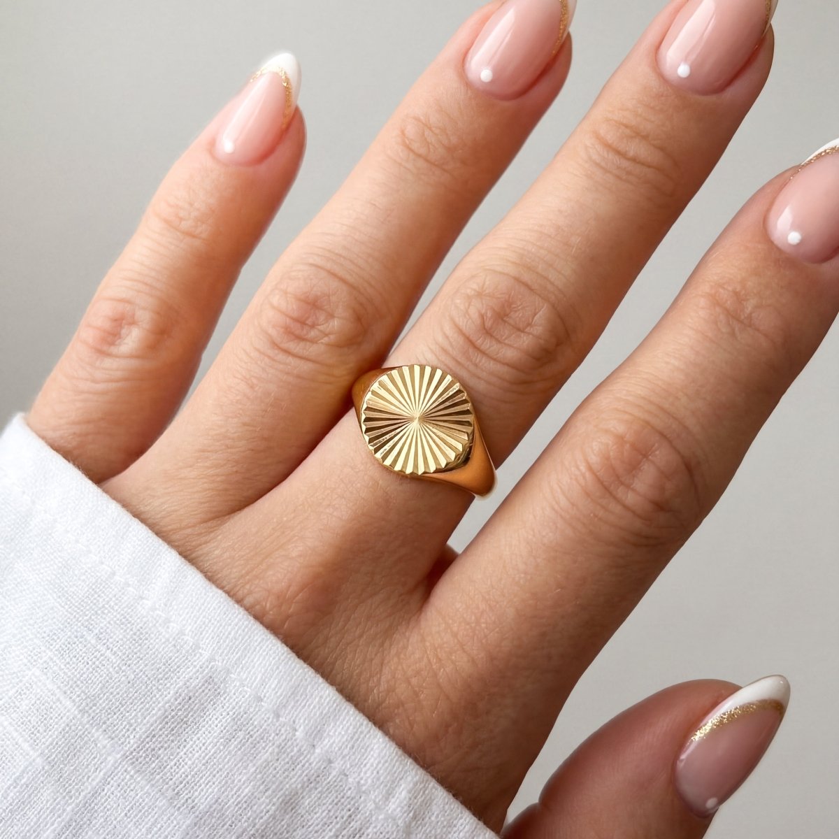 Radial Ring