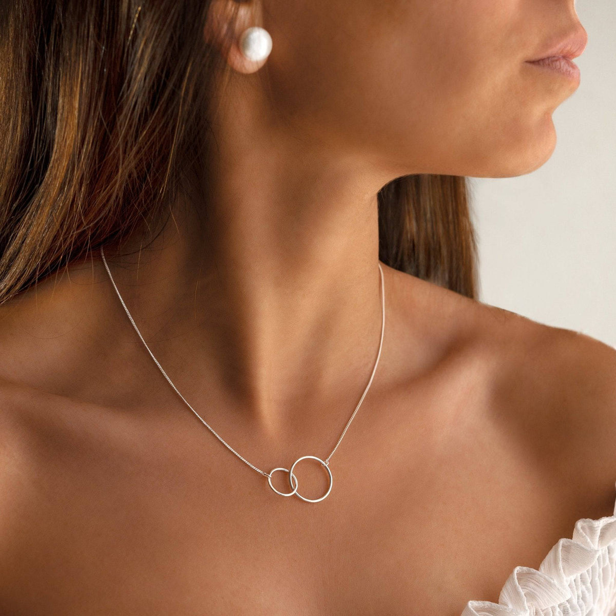 Sisters Necklace
