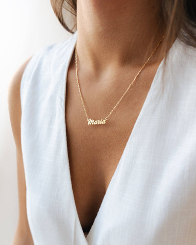 Personalised necklace with a hand-engraved name, made for layering