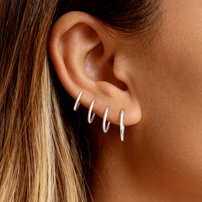 Simple Hoops Earrings - SophiaJewels