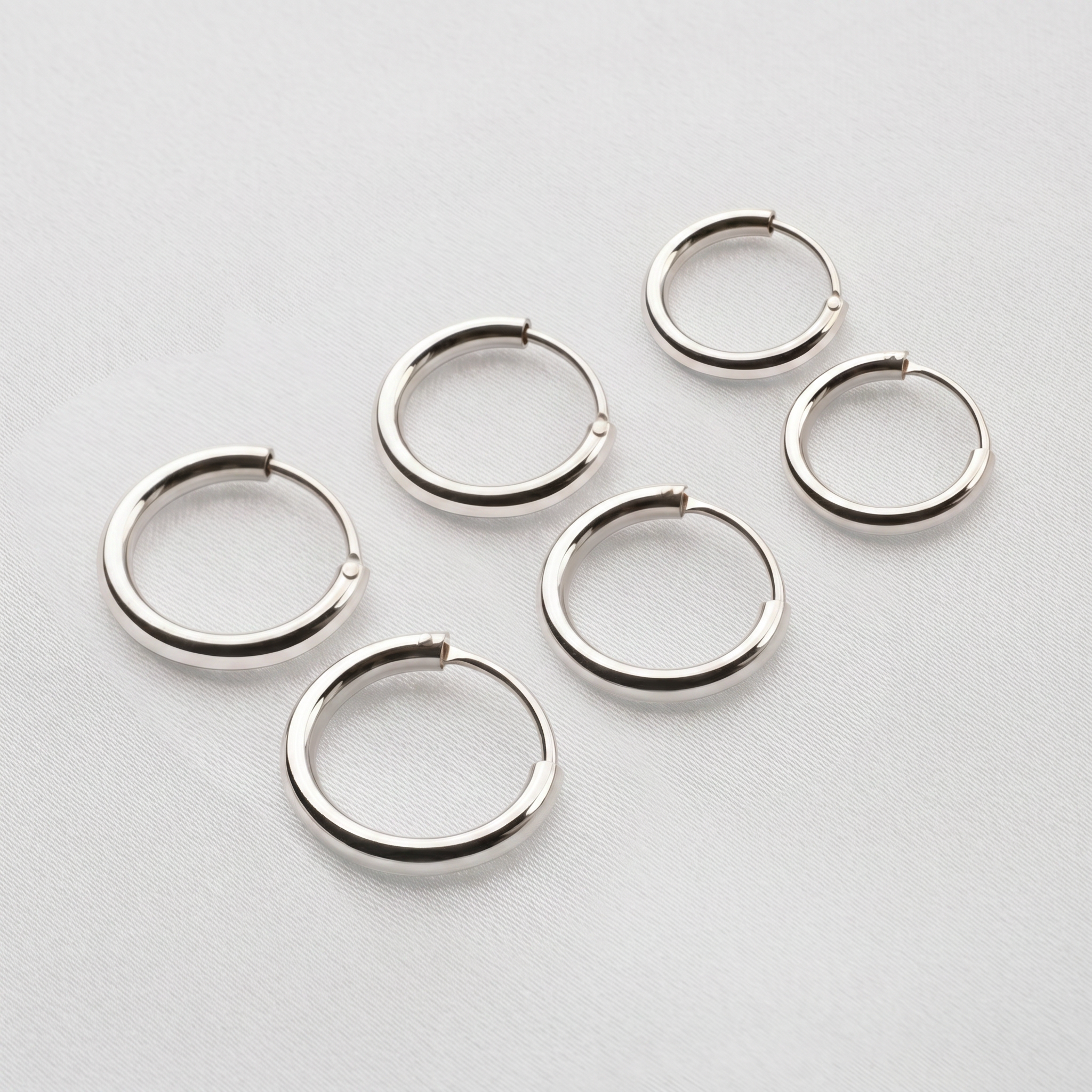 Silver Rounda Earrings