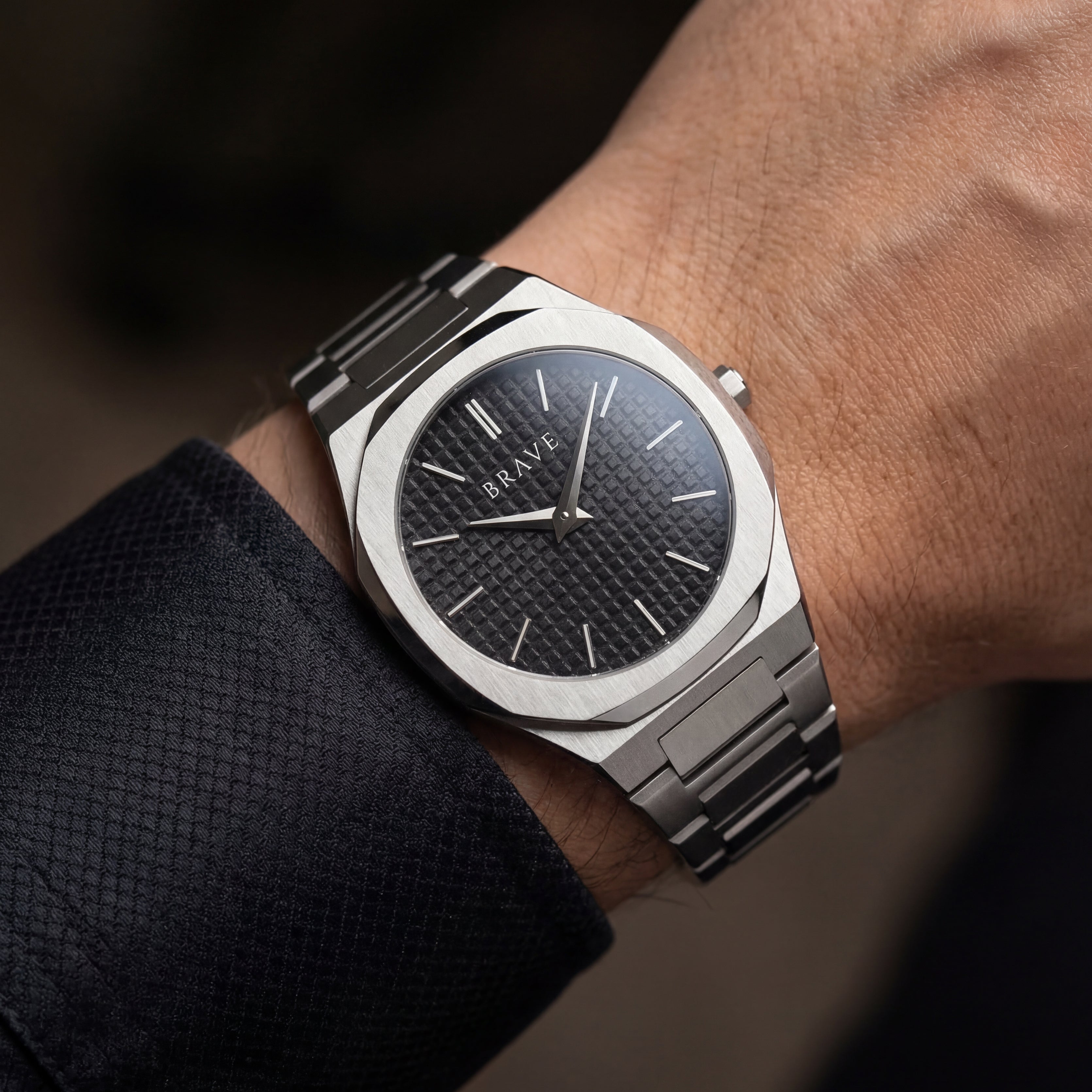 Empire ~ Silver-Black Watch BRAVE