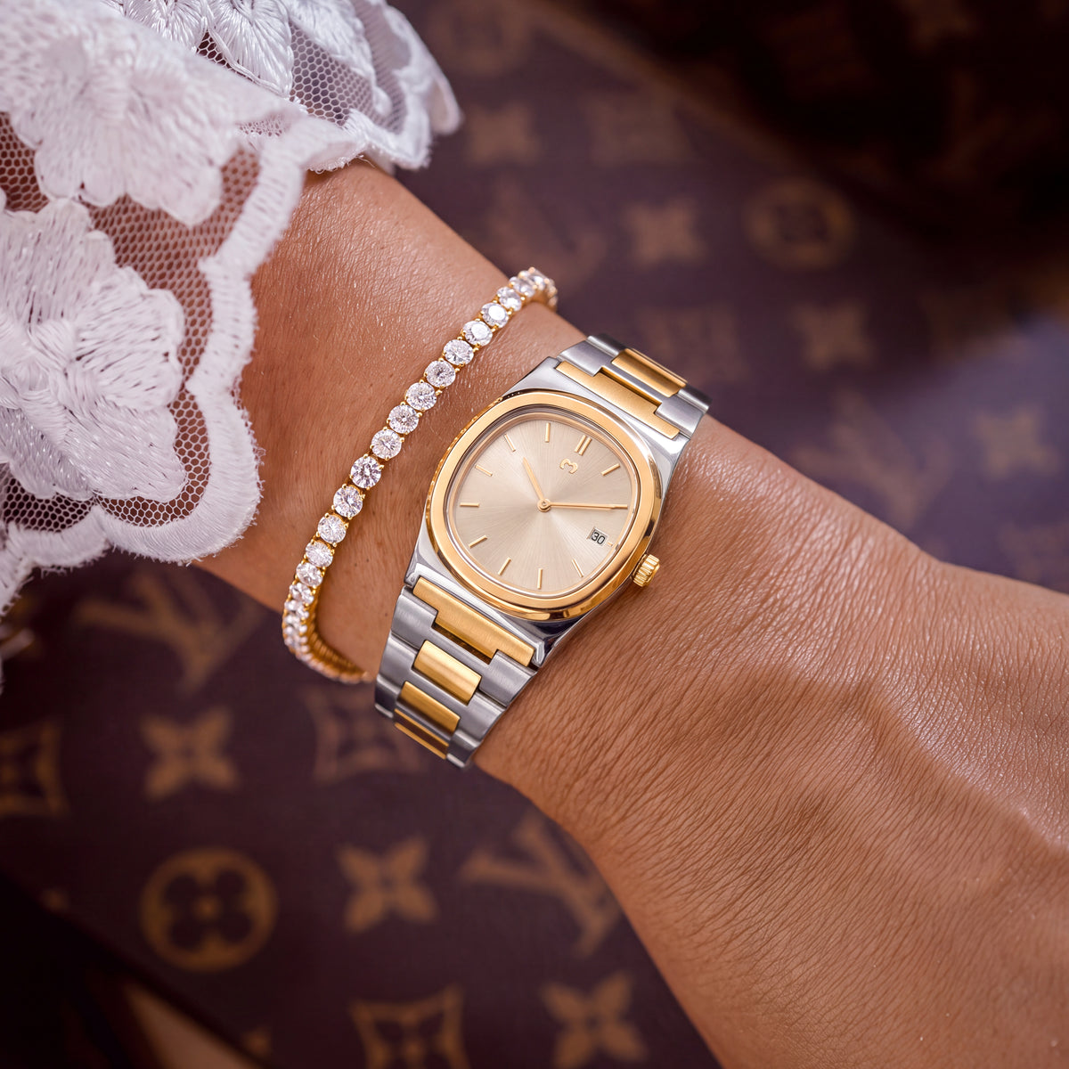 Dainty Watch ~ Silver-Gold