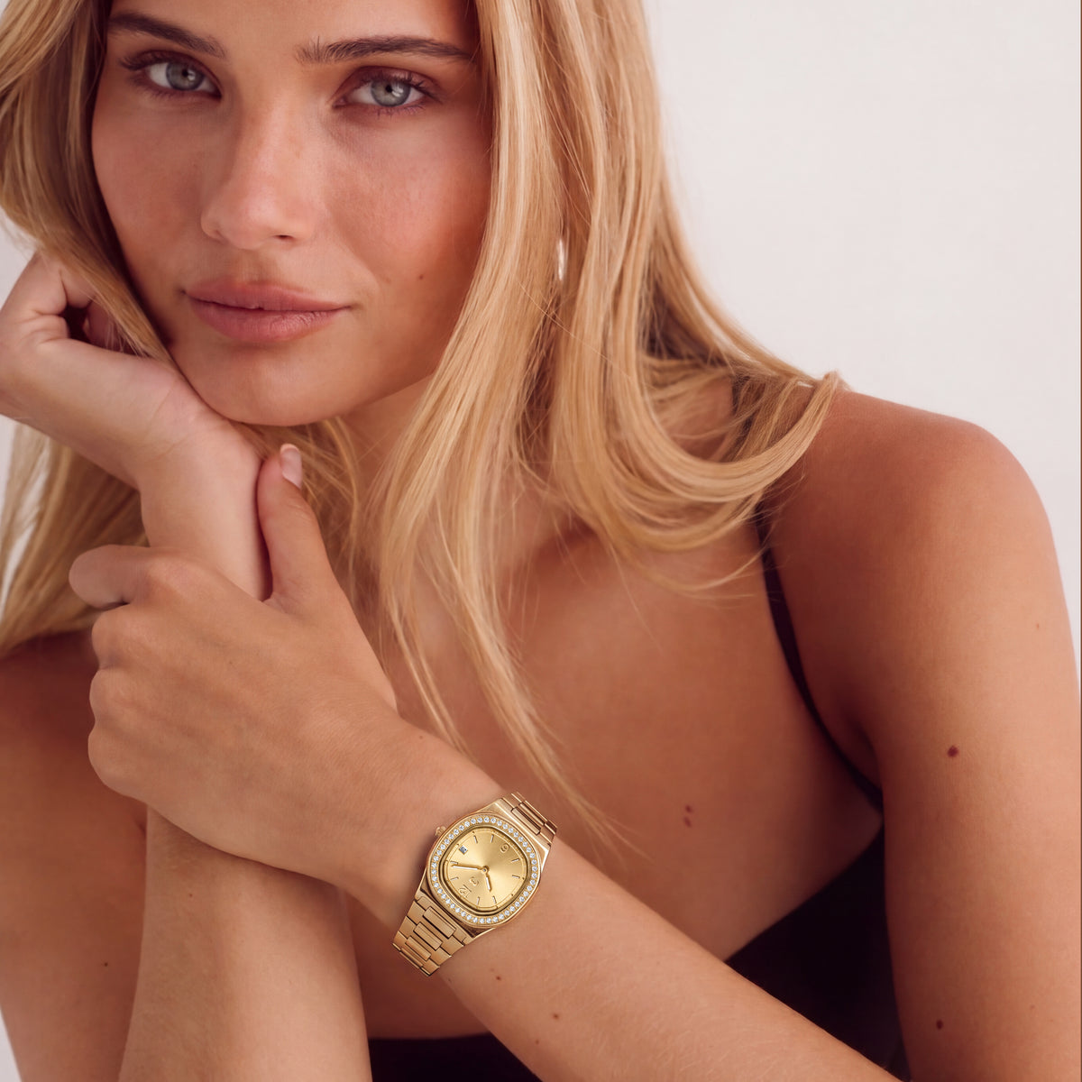 Prestige Watch ~ Gold