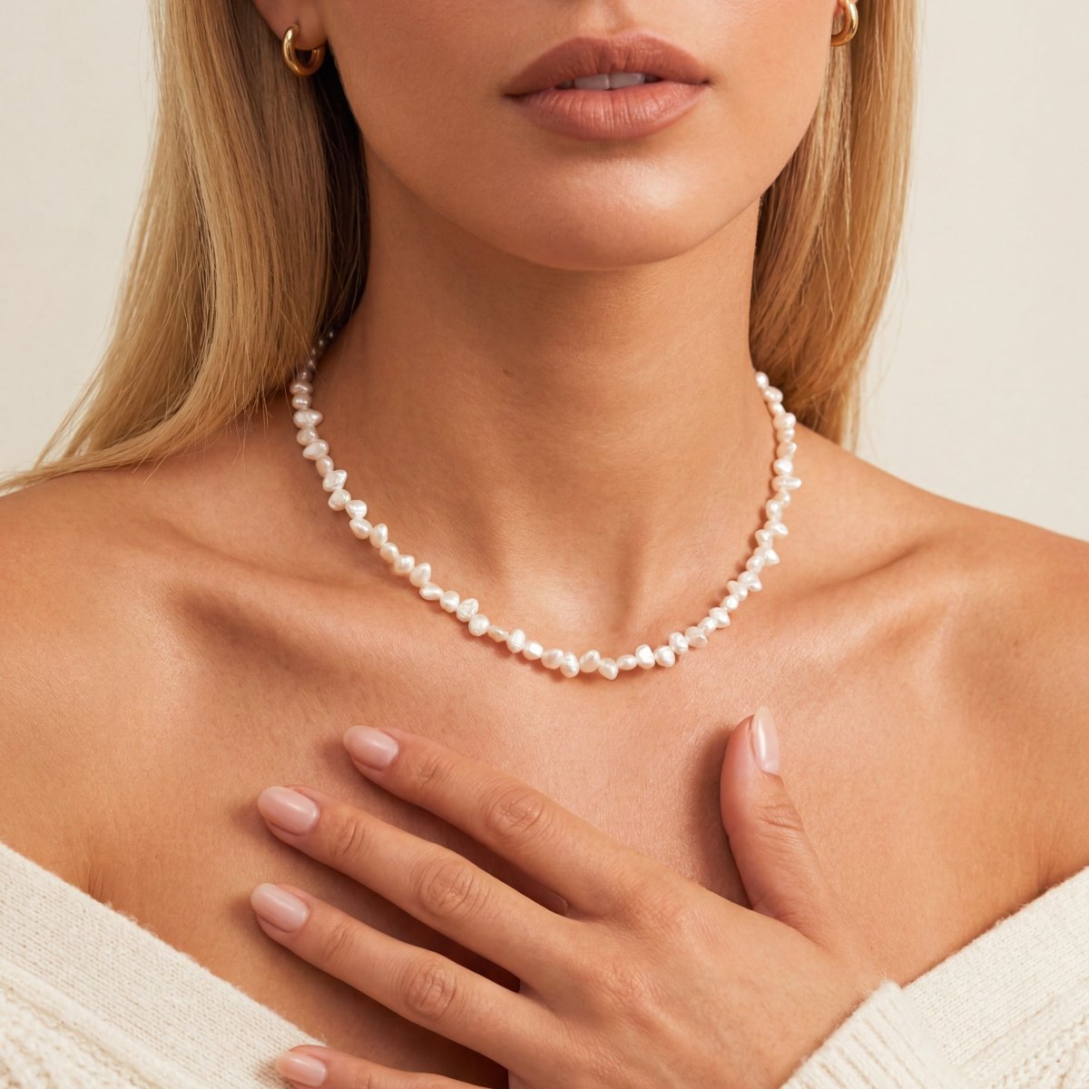 Moulded Pearls Necklace