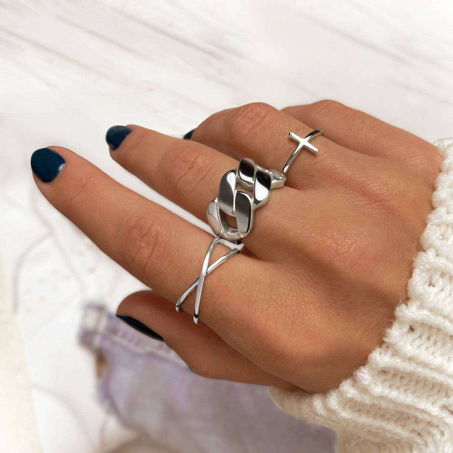 Link Ring - SophiaJewels · worn