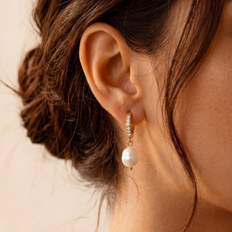 Pearl Nuances Hoop Earrings
