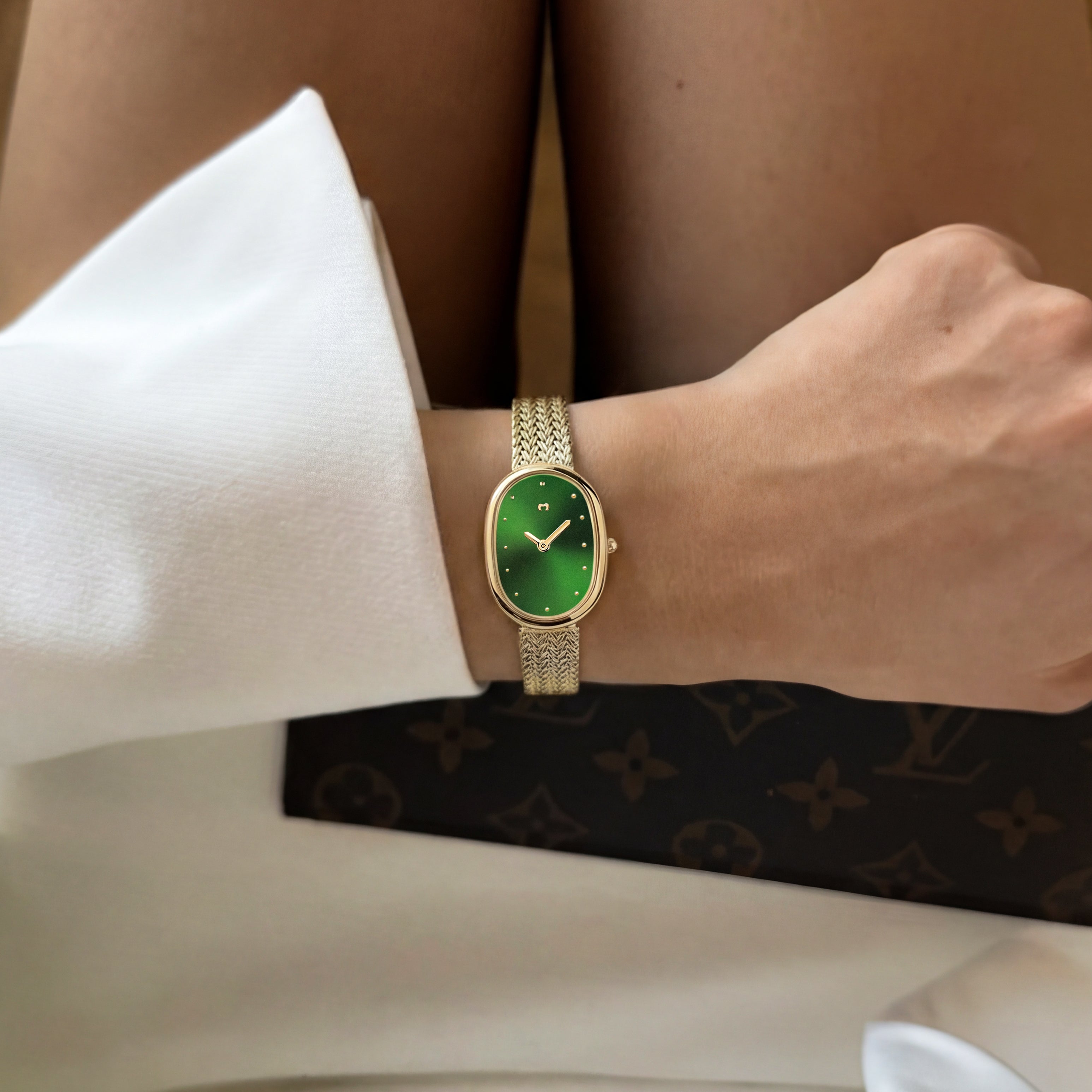 Vintage Royal Watch ~ GoldGreen