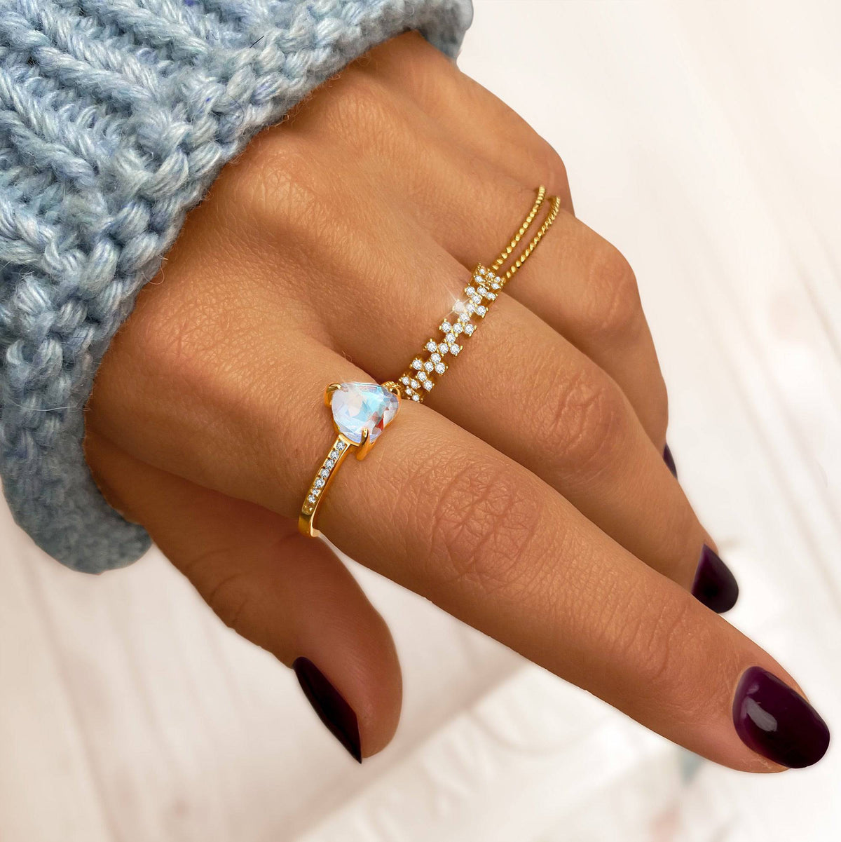 "Twisted Lines" Ring - SophiaJewels