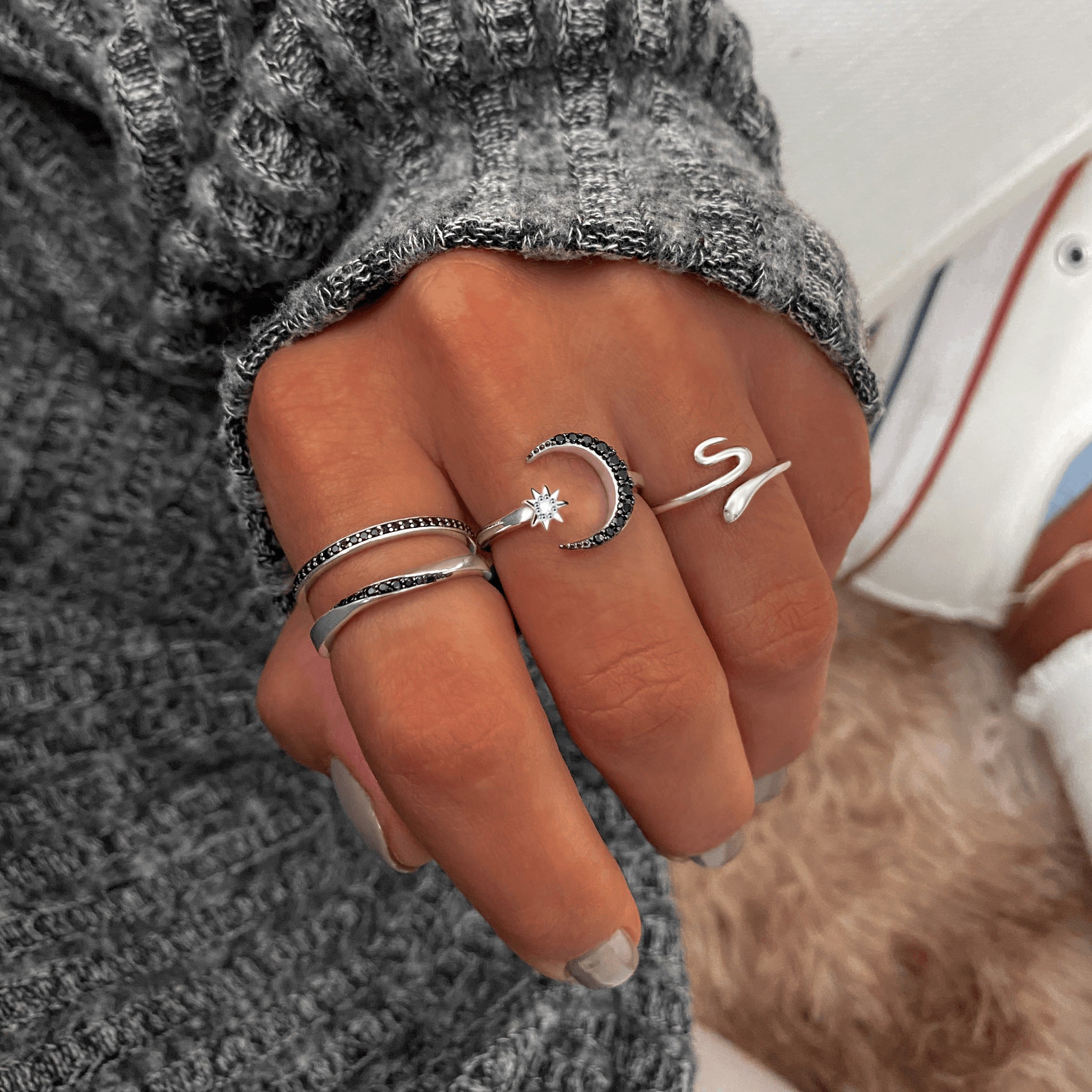 Silver crescent clearance moon ring