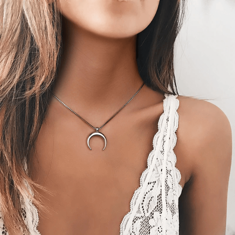 "Moon" Necklace - SophiaJewels
